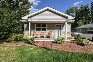 1425 N McAree Rd, Waukegan, IL 60085 - Photo 2