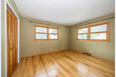 106 W Cedar Street, Arlington Heights, IL 60005 - Photo 18