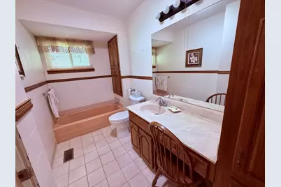 1402 Jonquil Street, Centralia, IL 62801 - Photo 8