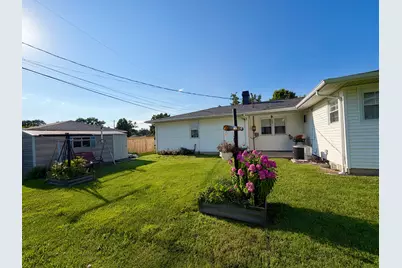 1402 Jonquil Street, Centralia, IL 62801 - Photo 14