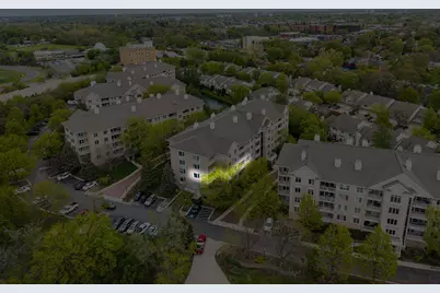 1715 Pavilion Way #307, Park Ridge, IL 60068 - Photo 2