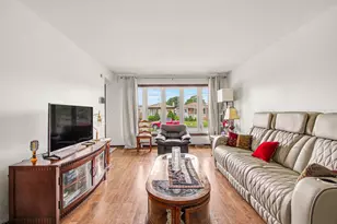 11503 S Ave J, Chicago, IL 60617 - Photo 2