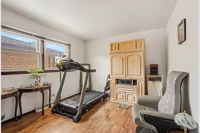 11503 S Avenue J, Chicago, IL 60617 - Photo 6