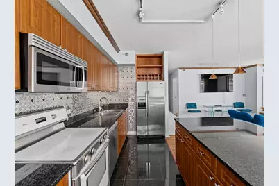 512 N McClurg Court #501, Chicago, IL 60611 - Photo 6