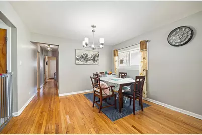 6136 N Talman Avenue, Chicago, IL 60659 - Photo 4