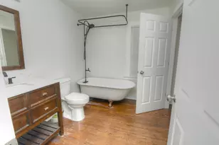 724 S 5th St, Saint Charles, IL 60174 - Photo 10