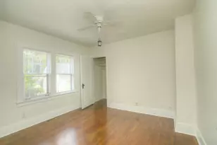 724 S 5th St, Saint Charles, IL 60174 - Photo 12