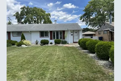 8855 S Komensky Avenue, Hometown, IL 60456 - Photo 1