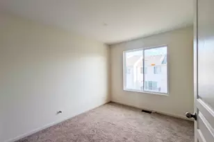 593 Treble Ln, Volo, IL 60073 - Photo 10