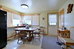 8925 S 49th Ct, Oak Lawn, IL 60453 - Photo 12