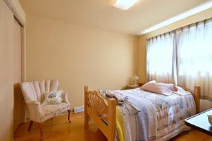 8925 S 49th Ct, Oak Lawn, IL 60453 - Photo 16