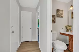90 Southfield Dr, Vernon Hills, IL 60061 - Photo 20