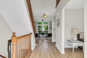 90 Southfield Dr, Vernon Hills, IL 60061 - Photo 16
