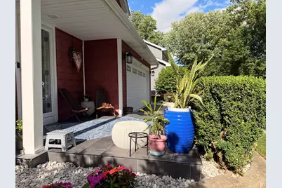 579 Hempstead Avenue, Naperville, IL 60565 - Photo 4