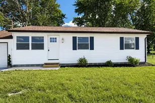 10167 Wolf Rd, Geneseo, IL 61254 - Photo 2