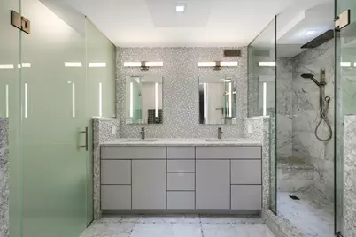 360 E Randolph Street #4203, Chicago, IL 60601 - Photo 16