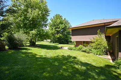 1549 Snowberry Court, Downers Grove, IL 60515 - Photo 46