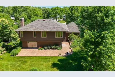 1549 Snowberry Court, Downers Grove, IL 60515 - Photo 4