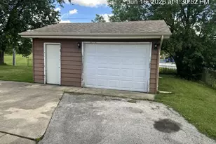 651 Central Ave, Matteson, IL 60443 - Photo 6