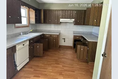 651 Central Avenue, Matteson, IL 60443 - Photo 4