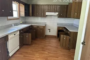 651 Central Ave, Matteson, IL 60443 - Photo 4