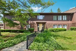 1320 Cass Ln W, Westmont, IL 60559 - Photo 1