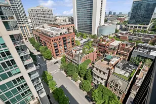 451 W Huron St, Chicago, IL 60654 - Photo 10