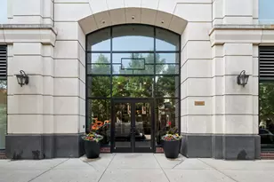 451 W Huron St, Chicago, IL 60654 - Photo 2