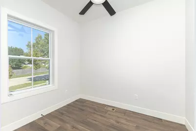 1613 Belclare Road, Normal, IL 61761 - Photo 6