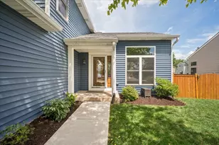 824 Tallgrass Dr, Bartlett, IL 60103 - Photo 2