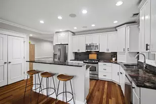 [Address not provided], Chicago, IL 60618 - Photo 4