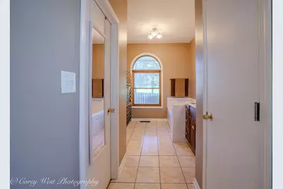 1869 Woodlawn Road, Steward, IL 60553 - Photo 34