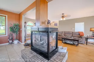 1869 Woodlawn Rd, Steward, IL 60553 - Photo 14