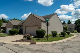 11417 Russell Dr, Huntley, IL 60142 - Photo 2