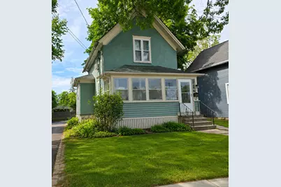 571 Walnut Avenue, Elgin, IL 60123 - Photo 1