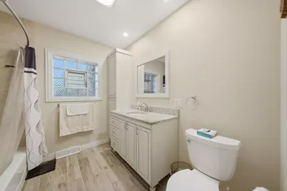 5425 W 83rd Place, Burbank, IL 60459 - Photo 8