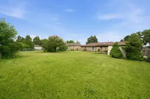 5425 W 83rd Pl, Burbank, IL 60459 - Photo 20