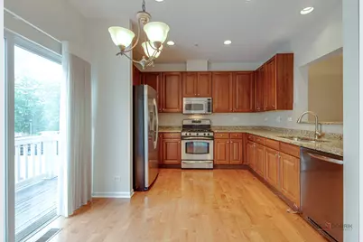 6127 W Mayfair Street, Morton Grove, IL 60053 - Photo 20