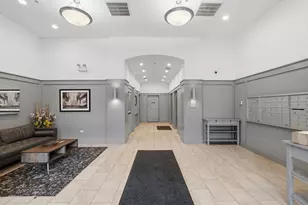 3631 N Halsted St, Chicago, IL 60613 - Photo 2