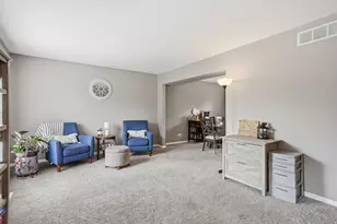 167 Brookwood Ln, Bolingbrook, IL 60440 - Photo 6