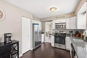 167 Brookwood Ln, Bolingbrook, IL 60440 - Photo 12