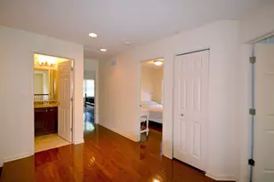 4270 Linden Tree Ln, Glenview, IL 60026 - Photo 18