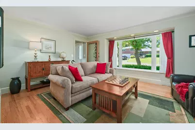 913 W Talbot Avenue, Lake Bluff, IL 60044 - Photo 4