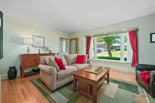 913 W Talbot Ave, Lake Bluff, IL 60044 - Photo 4