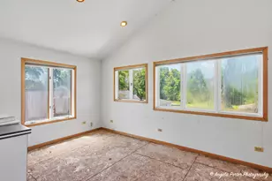 106 Country Club Dr, McHenry, IL 60050 - Photo 24