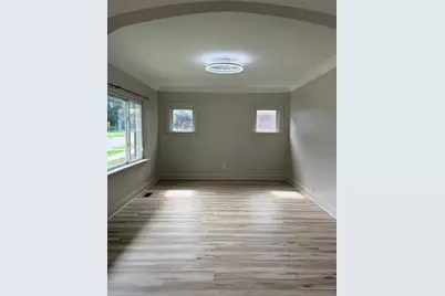 618 E 12th Street, Lockport, IL 60441 - Photo 6