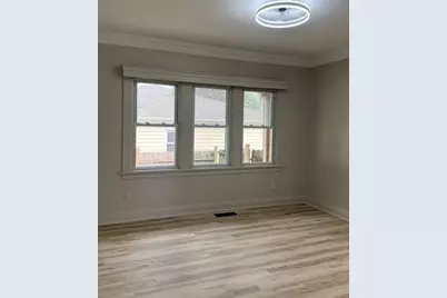 618 E 12th Street, Lockport, IL 60441 - Photo 10