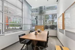 330 W Grand Ave, Chicago, IL 60654 - Photo 20