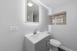 7152 S Racine Ave, Chicago, IL 60636 - Photo 14