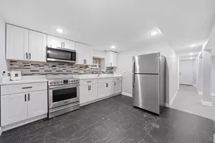 7152 S Racine Ave, Chicago, IL 60636 - Photo 8
